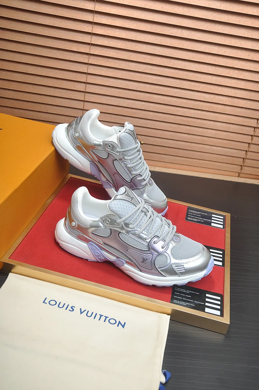 Men's men's shoes 💰640💶[LOUIS VUITTON] (couples 💑 style) new original order 🍀LV Louis Vuitton * - top version of LV classic trendy shoes! Made of imported original fabrics, mesh lining, and original wear-resistant rubber foam outsole! High quality products! Size (Female 35-39) (Male 39-44)